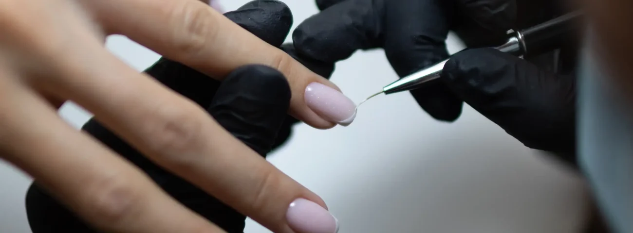 Gel nail course